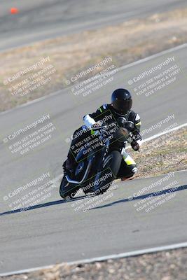 media/Feb-05-2023-Classic Track Day (Sun) [[c35aca4a42]]/Group 2/session 4 turn 4/